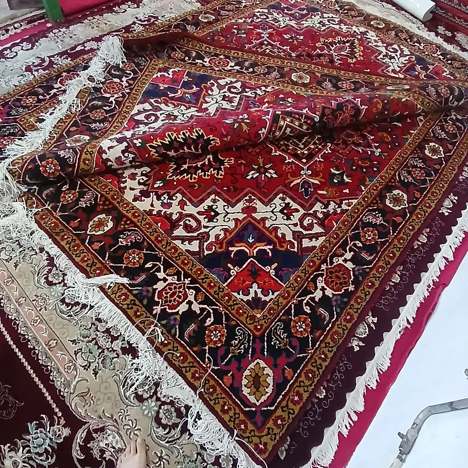 یک جفت فرش دستباف هریس|فرش|خواجه, |دیوار