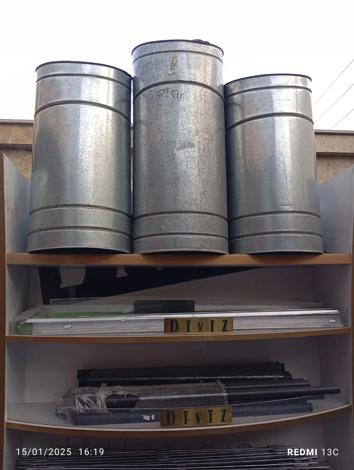 خریدقفسه ویترین وتجهیزات فروشگاهی کل شهر|فروشگاه و مغازه|مشهد, طلاب|دیوار