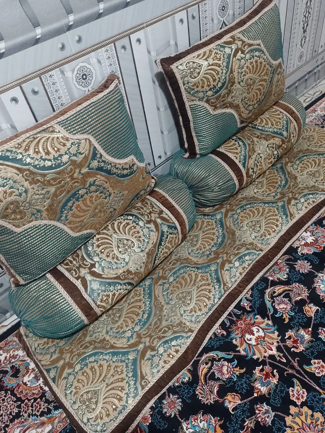 پوش بالیشت و کناره|رختخواب، بالش، پتو|زاهدان, |دیوار