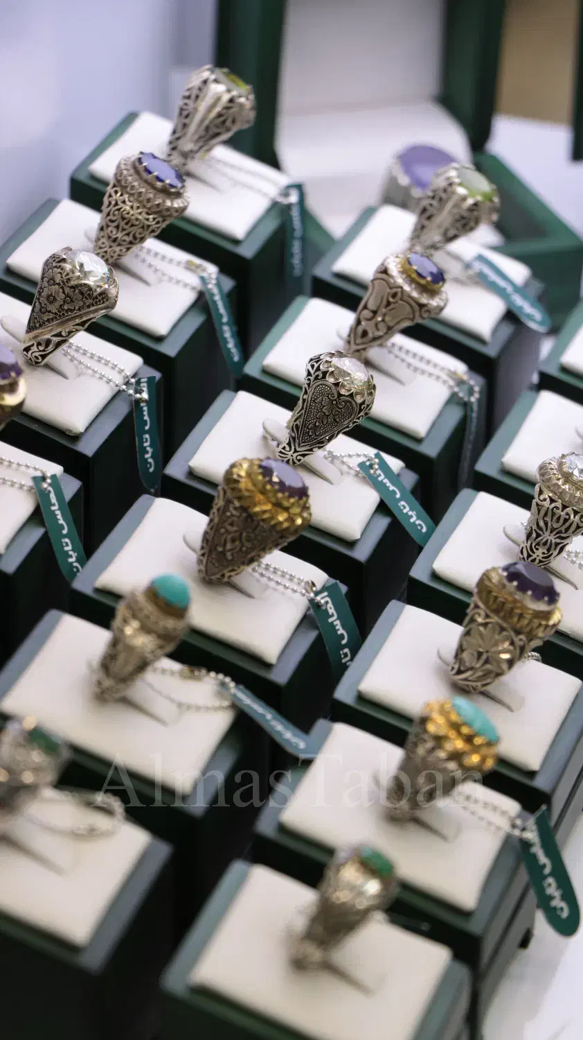 انگشتر نقره های دست ساز با نگین های اصلی|جواهرات|مشهد, هفده شهریور|دیوار