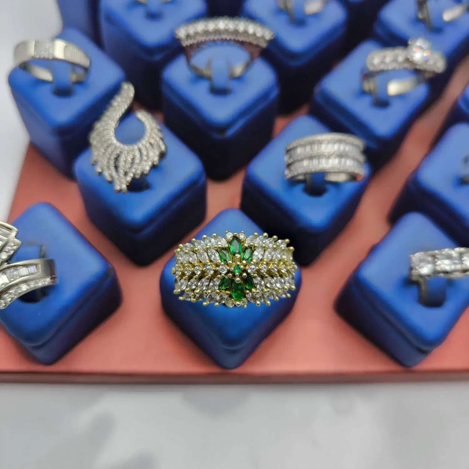 انگشتر های دست دوم گرمی 500|جواهرات|تبریز, |دیوار