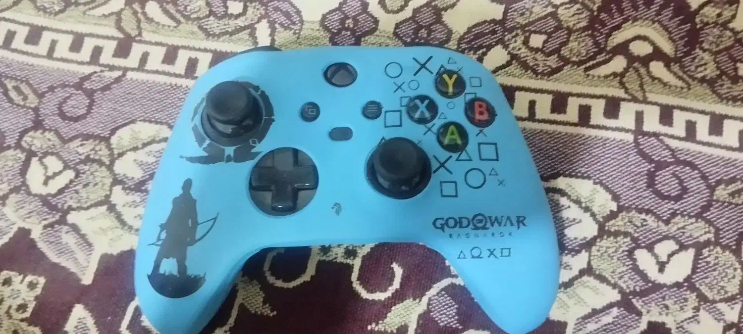 کنسول ایکس باکس وان ایکس|کنسول، بازی ویدئویی و آنلاین|میانه, |دیوار