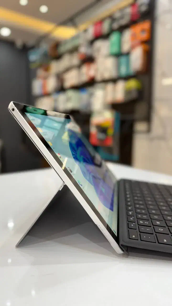 لپ تاپ سرفیس ۶ پرو|رایانه همراه|اصفهان, باغ زرشک|دیوار