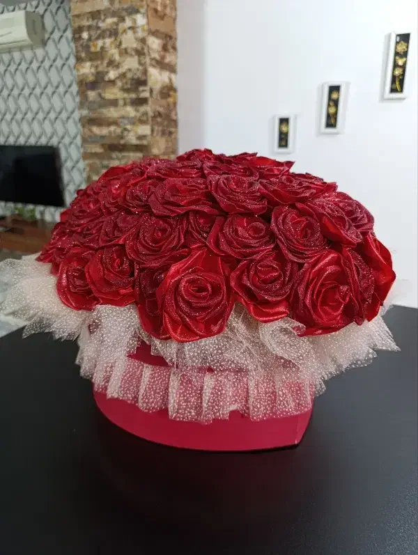 گل روبانی 90 شاخه شاین دار قلبی|گل مصنوعی|کرمانشاه, |دیوار