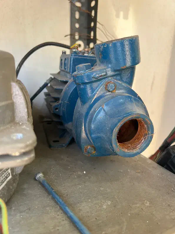 تعمیرات پمپ اب|خدمات پیشه و مهارت|نور, |دیوار