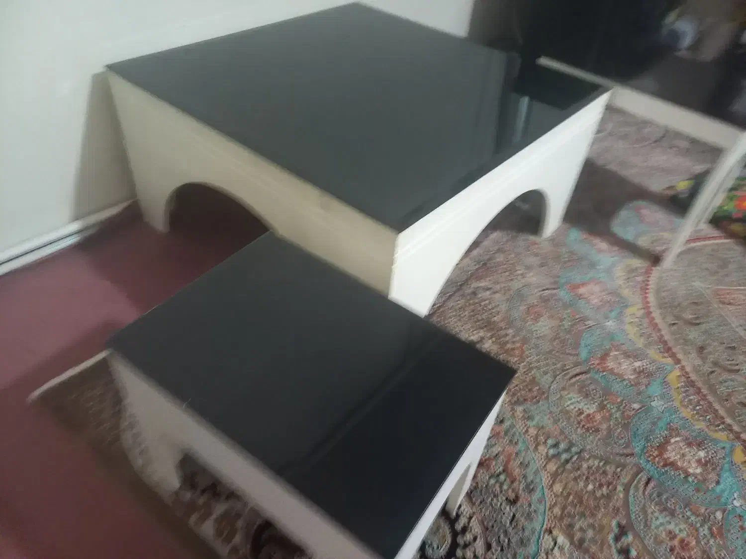 یک دست میز عسلی|مبلمان خانگی و میز عسلی|اسلام‌شهر, شهرک مفیدی|دیوار