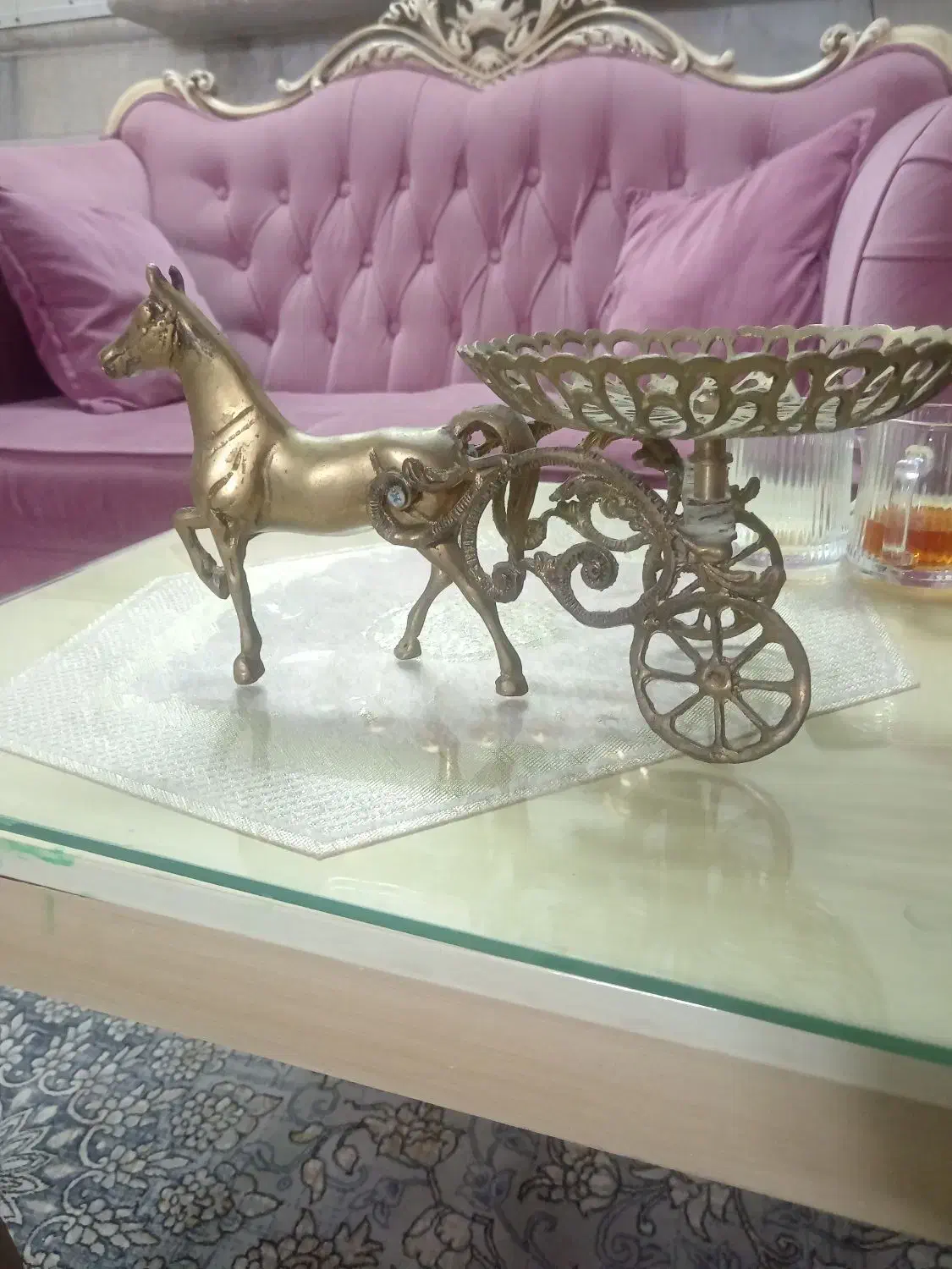 شیرینی خوری برنز نو|صنایع دستی و سایر لوازم تزئینی|قم, کوه سفید|دیوار