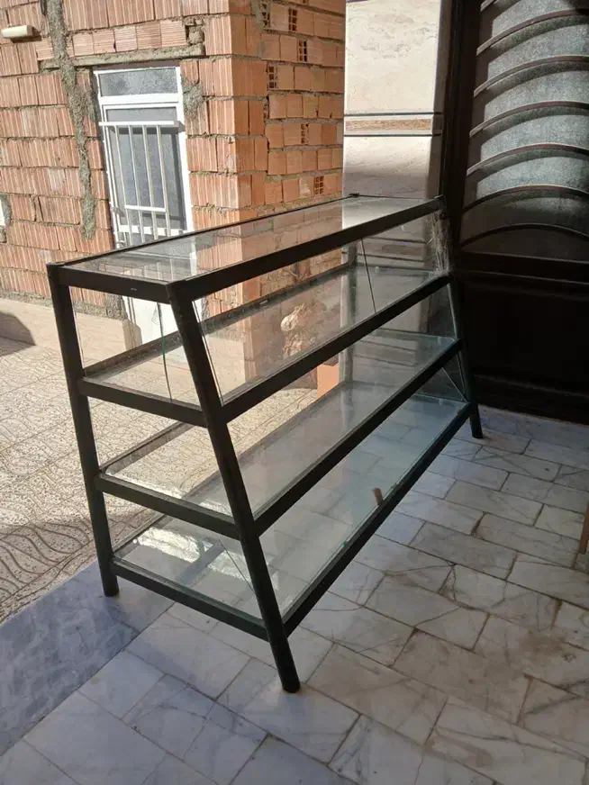 ویترین درحد نو زیر قیمت|بوفه، ویترین، کنسول|مینودشت, |دیوار