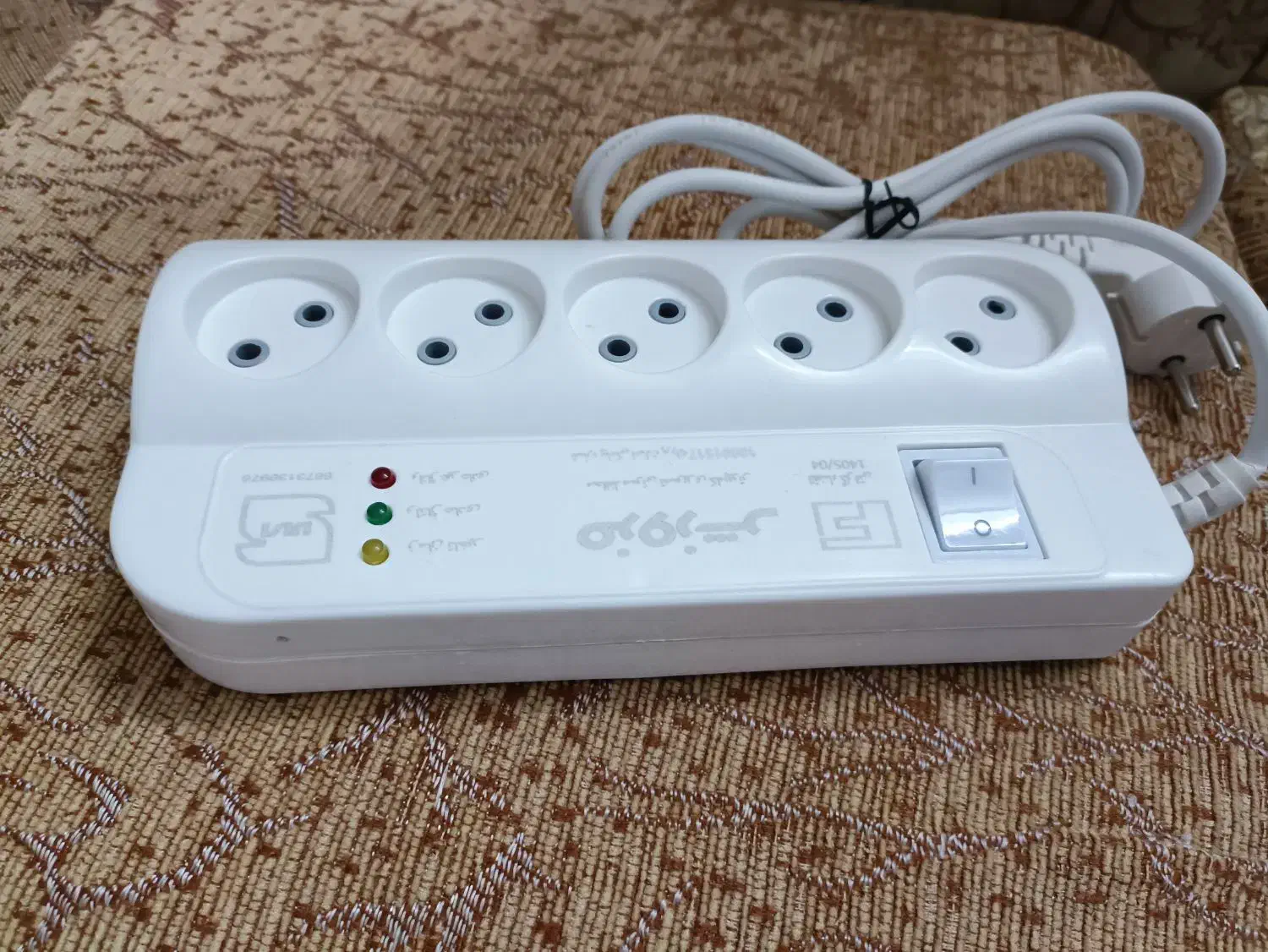 انواع چند راهی و محافظ برق دوربین دار|دوربین مداربسته|اسلامشهر, مظفریه|دیوار