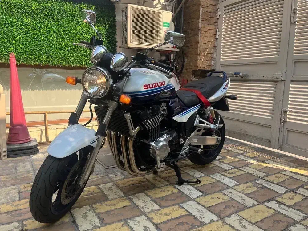 gsx1400 sp 2008|موتورسیکلت|تهران, سهروردی|دیوار