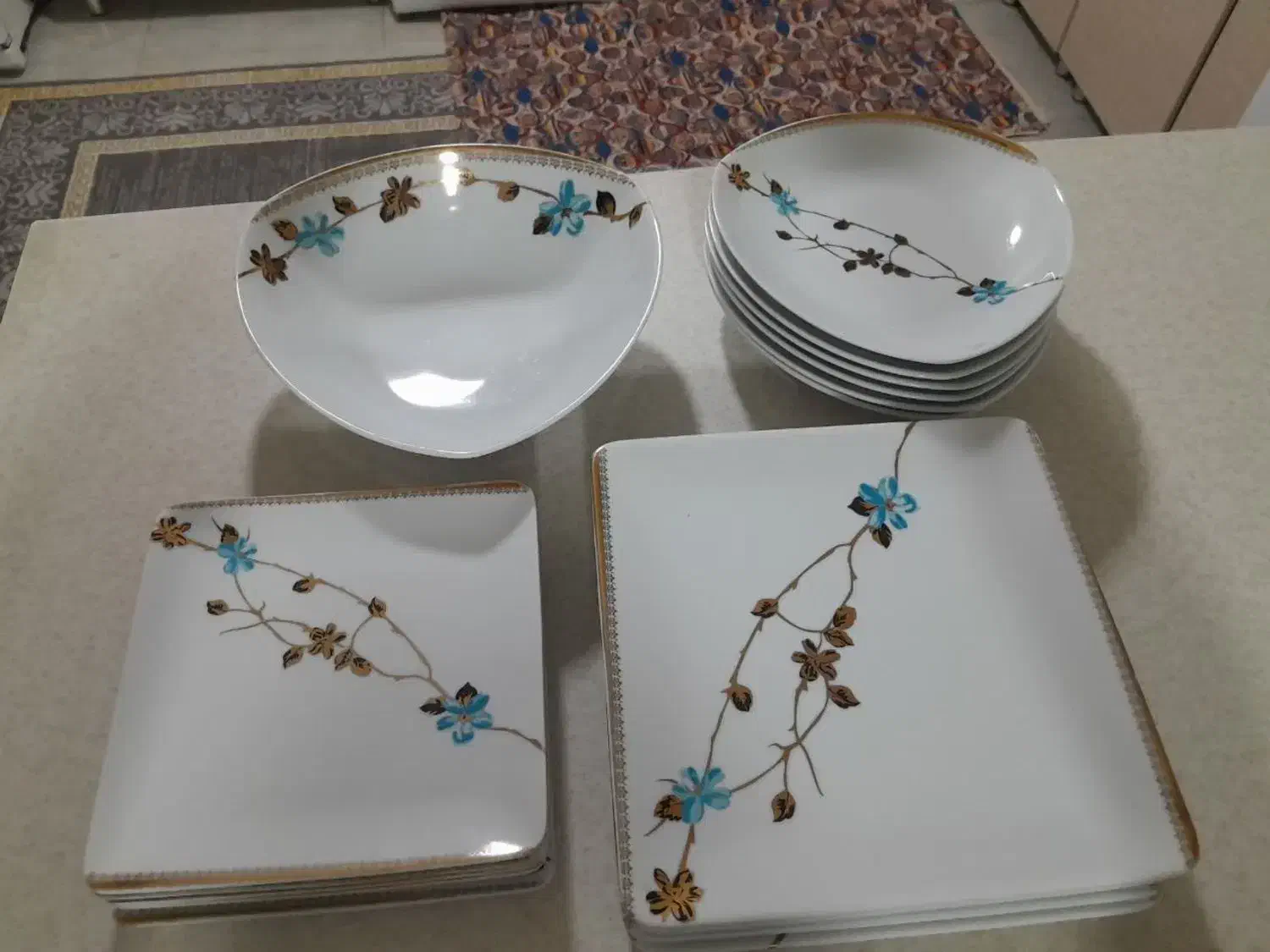 سرویس چینی|ظروف سرو و پذیرایی|کرمان, |دیوار