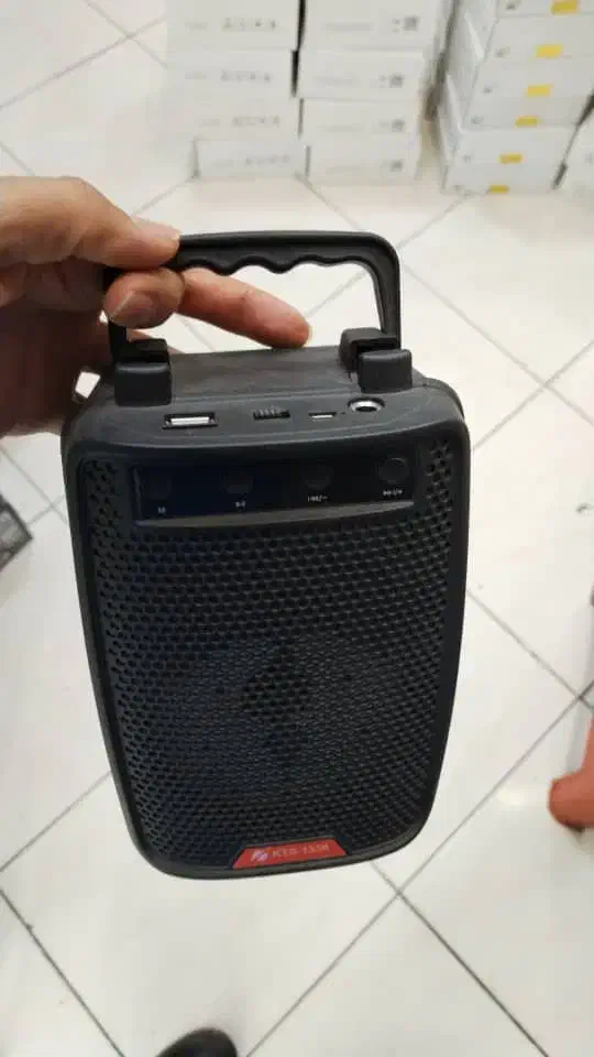 فروش ویژه انواع ساعت های هوشمند و اسپیکر موبایل 77|لوازم جانبی موبایل و تبلت|داراب, |دیوار