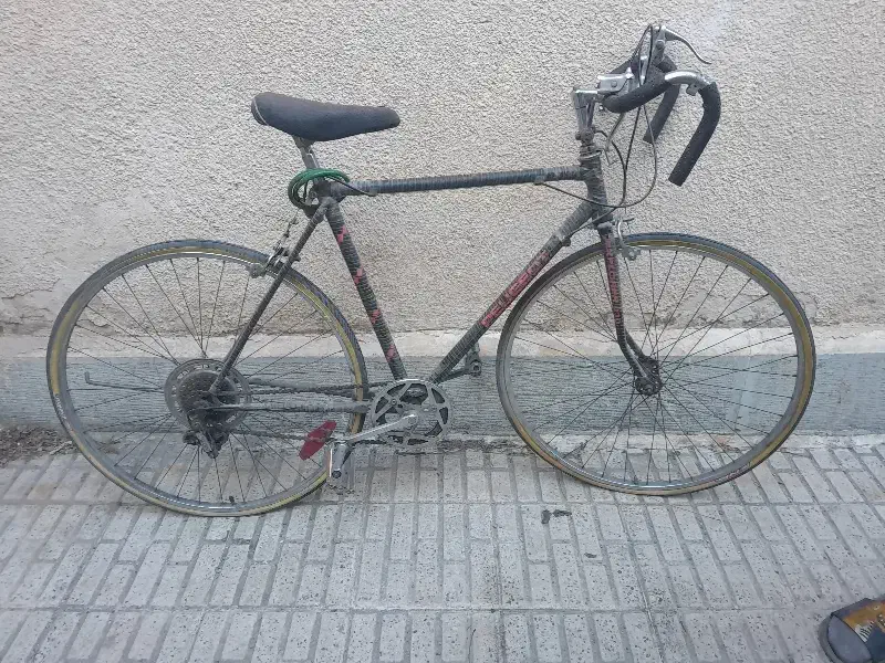 دوچرخه کورسی پژو|دوچرخه، اسکیت، اسکوتر|اندیشه, اندیشه فاز ۱|دیوار