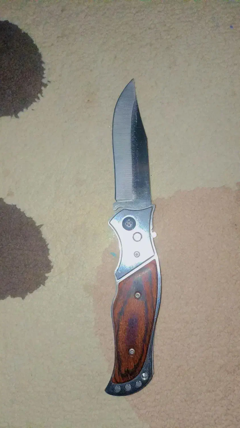 چاقو ضامن دار|کوهنوردی و کمپینگ|شیراز, فرگاز|دیوار