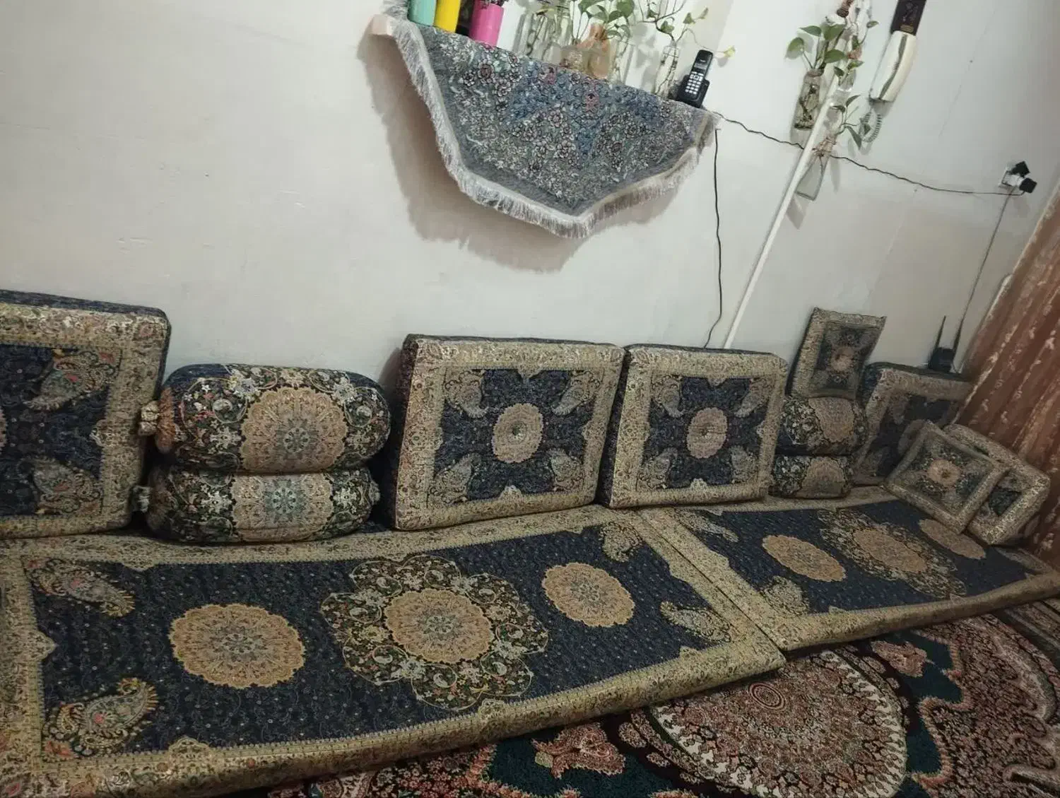 3 دست شاه نشین سنتی|پشتی|قم, علی آباد سعدگان|دیوار