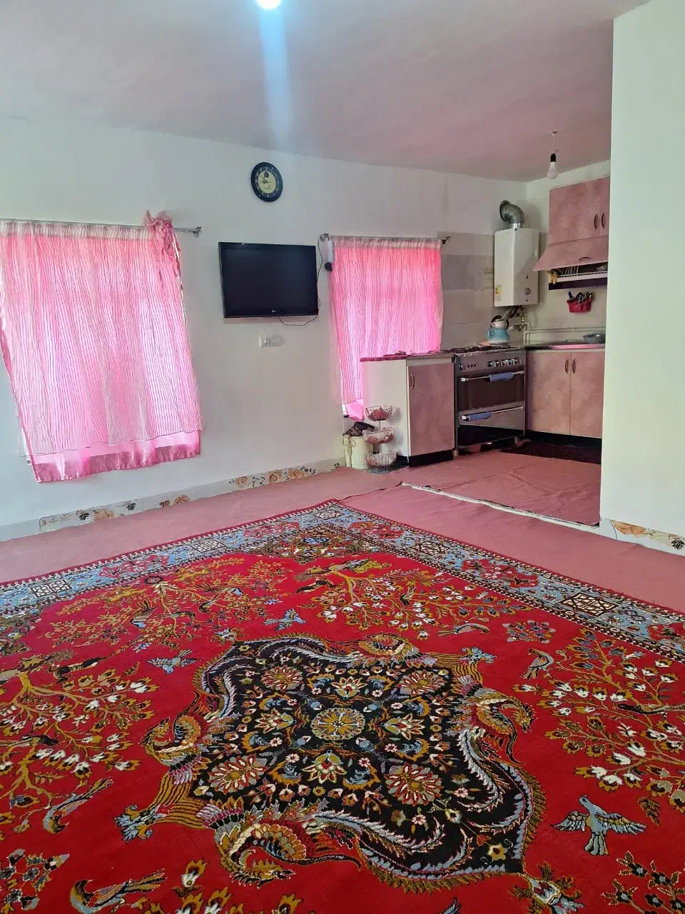 اجاره روزانه هفتگی ماهانه ویلا 500متری|اجارهٔ کوتاه‌مدت ویلا و باغ|سیوان, |دیوار