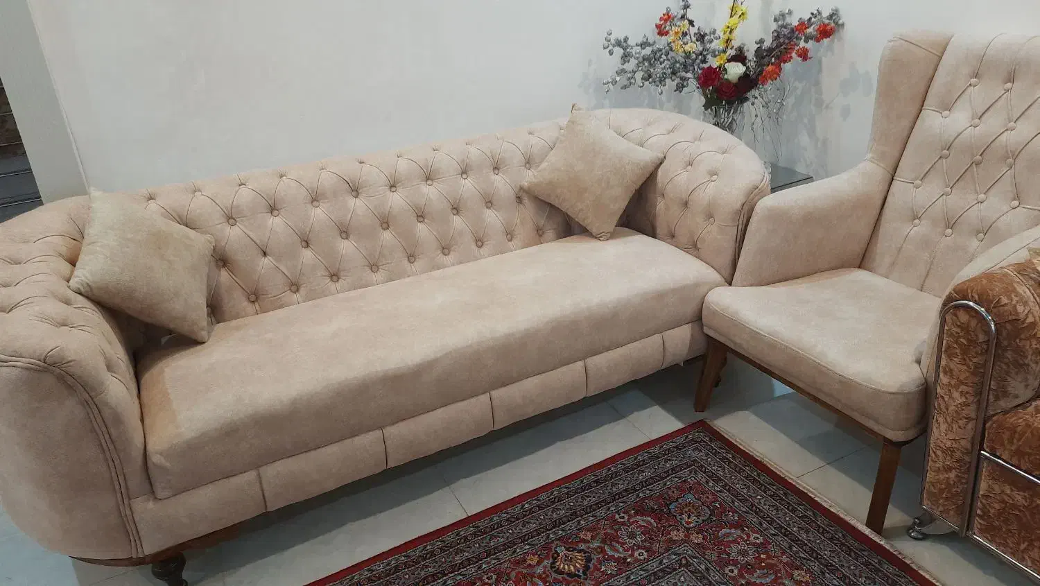 مبل راحتی|مبلمان خانگی و میز عسلی|تربت جام, مولانا|دیوار