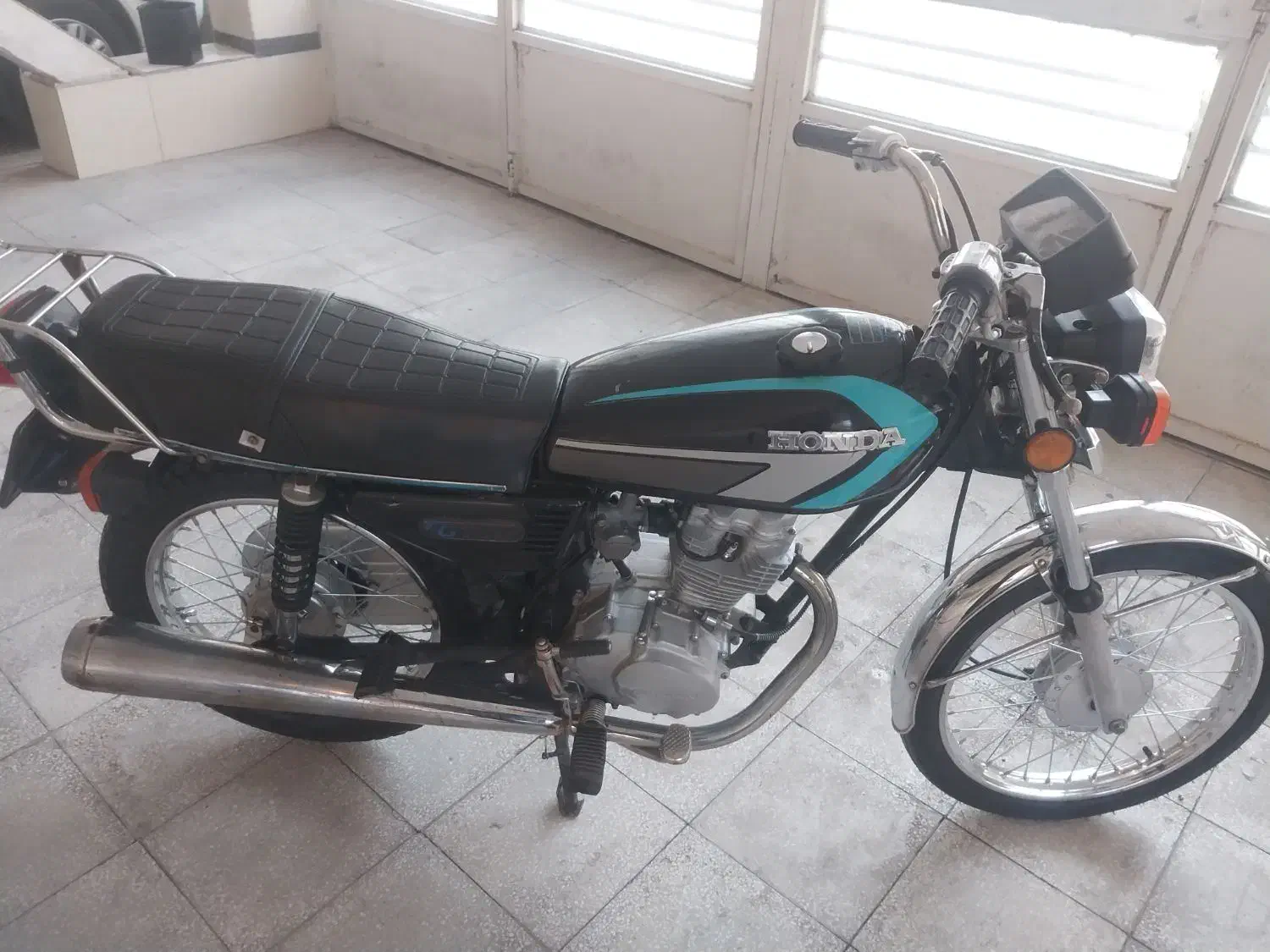 هوندا ۸۷ تمیز در حد نو|موتورسیکلت|سبزوار, سیادتی|دیوار