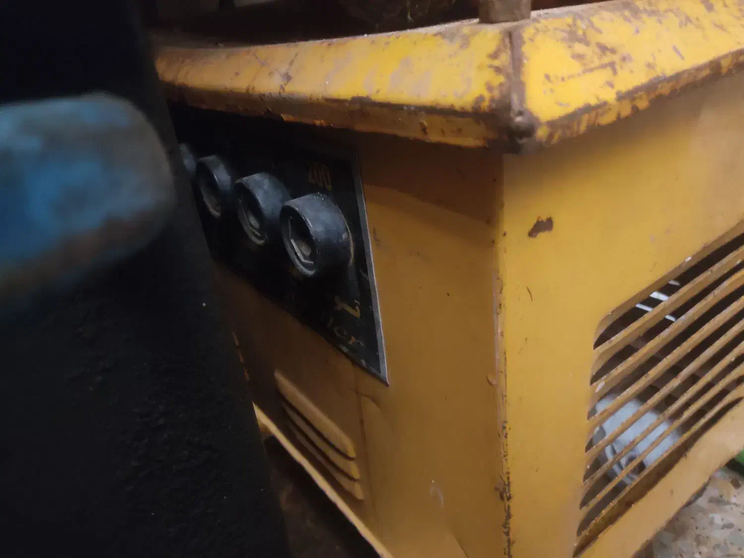 انواع موتور جوش سوخته و سالم قدیمی میخرم|خدمات پیشه و مهارت|دزفول, |دیوار