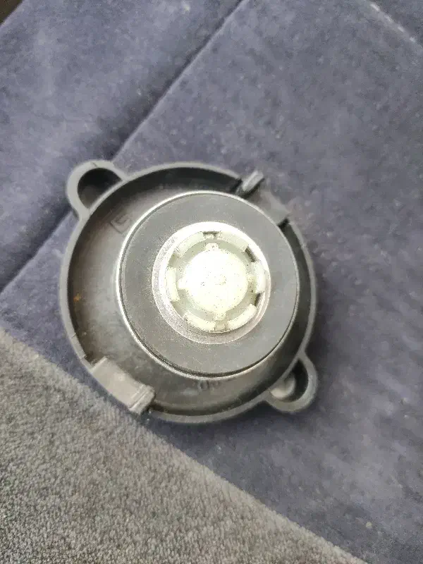 درب رادیاتور پژو|قطعات یدکی و لوازم جانبی|تربت‌حیدریه, شهرک ولیعصر|دیوار