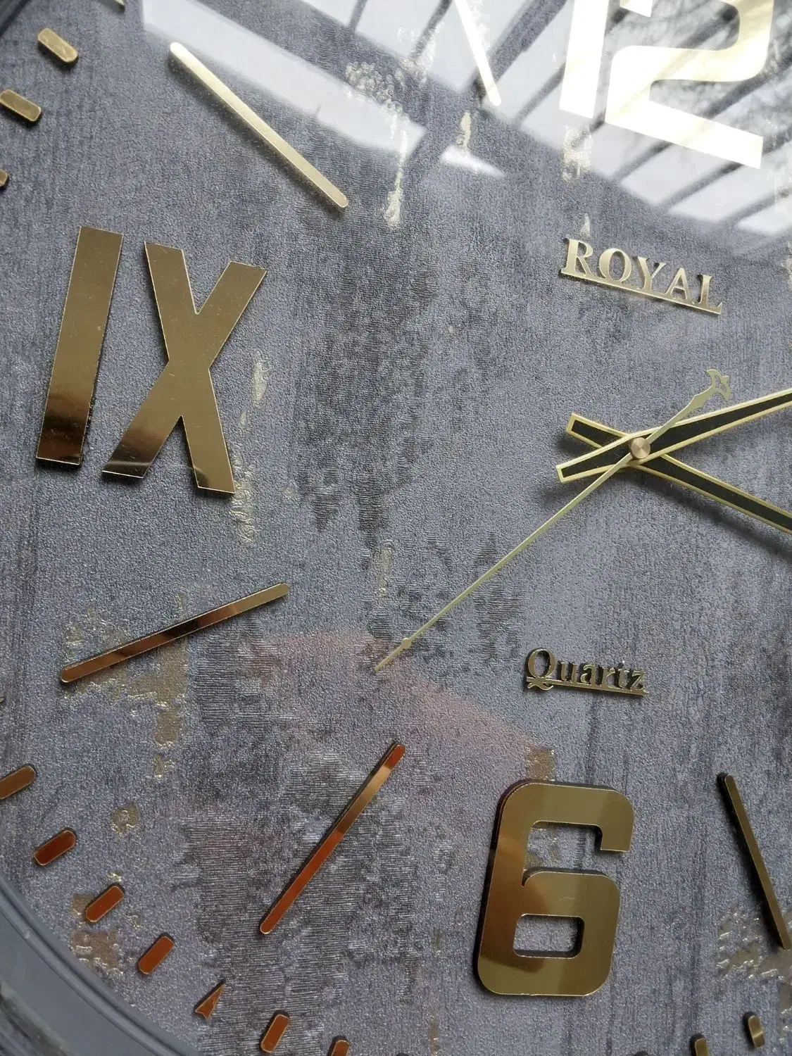 این ساعت رو تازه ۱ ماهه خریدم کاملا تازه|ساعت دیواری و تزئینی|رشت, پیله داربن|دیوار