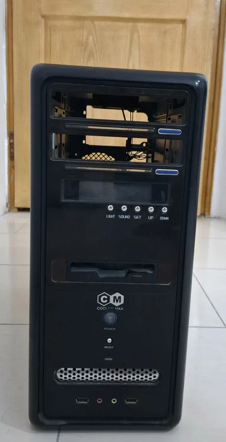 قاب کیس (استاندارد)|قطعات و لوازم جانبی رایانه|مشهد, دانشجو|دیوار