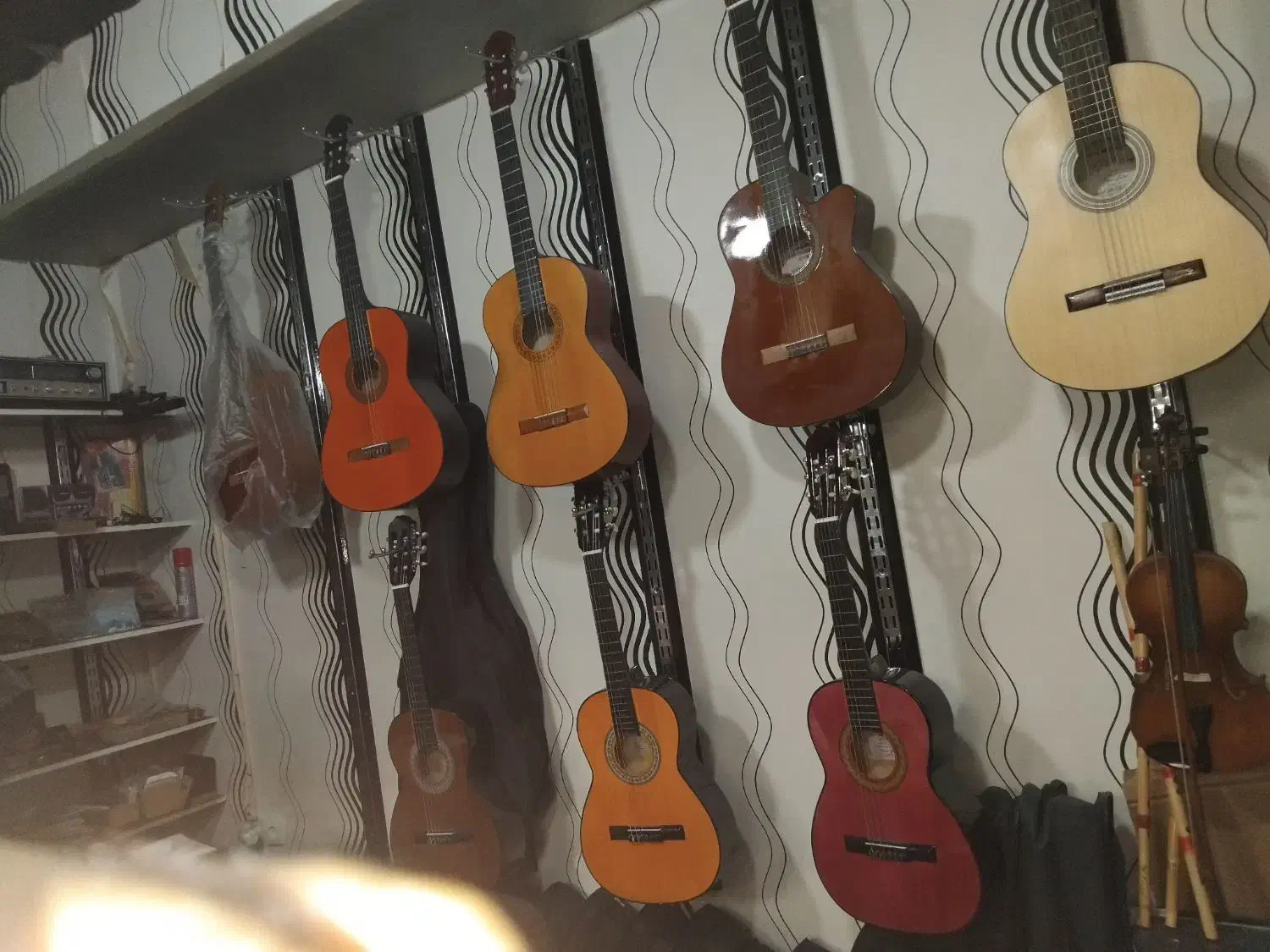 گالری موسیقی پارس و ماژ|گیتار، بیس، امپلیفایر|اندیمشک, |دیوار