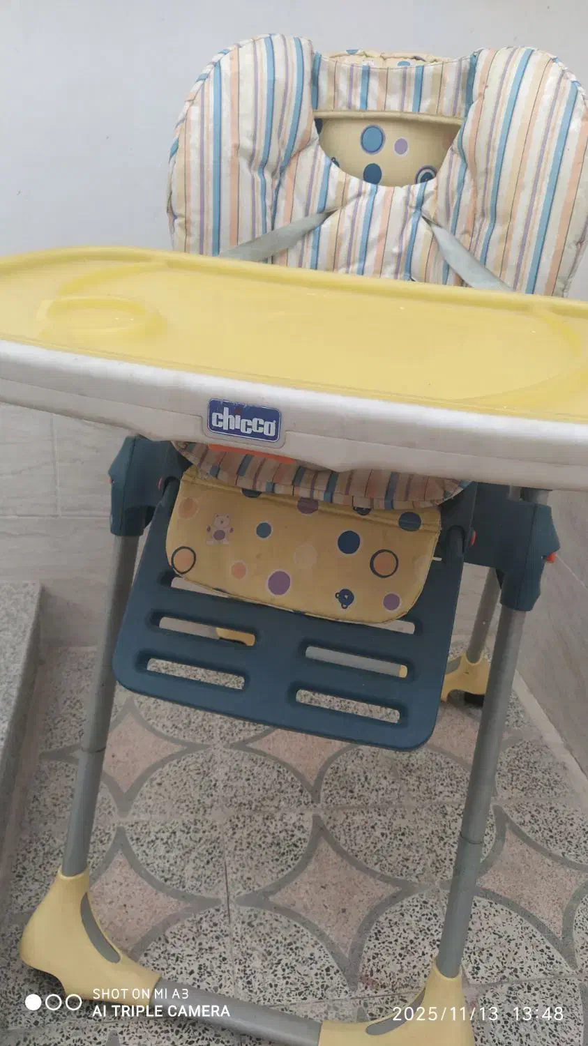 صندلی غذای کودک اصل|اسباب و اثاث بچه|سیرجان, |دیوار