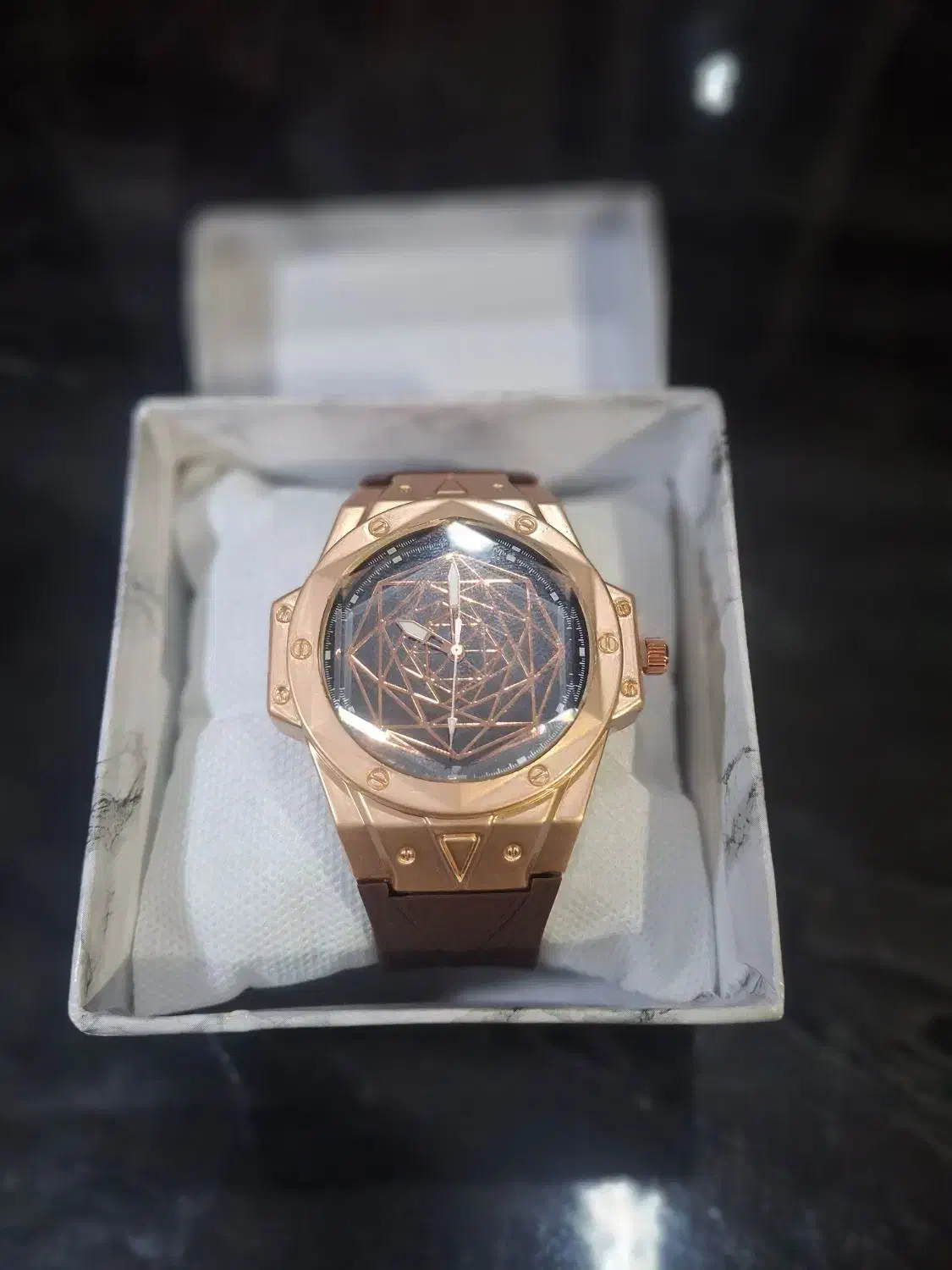 ساعت هابلوت مدل عنکبوتی|ساعت|سنندج, |دیوار