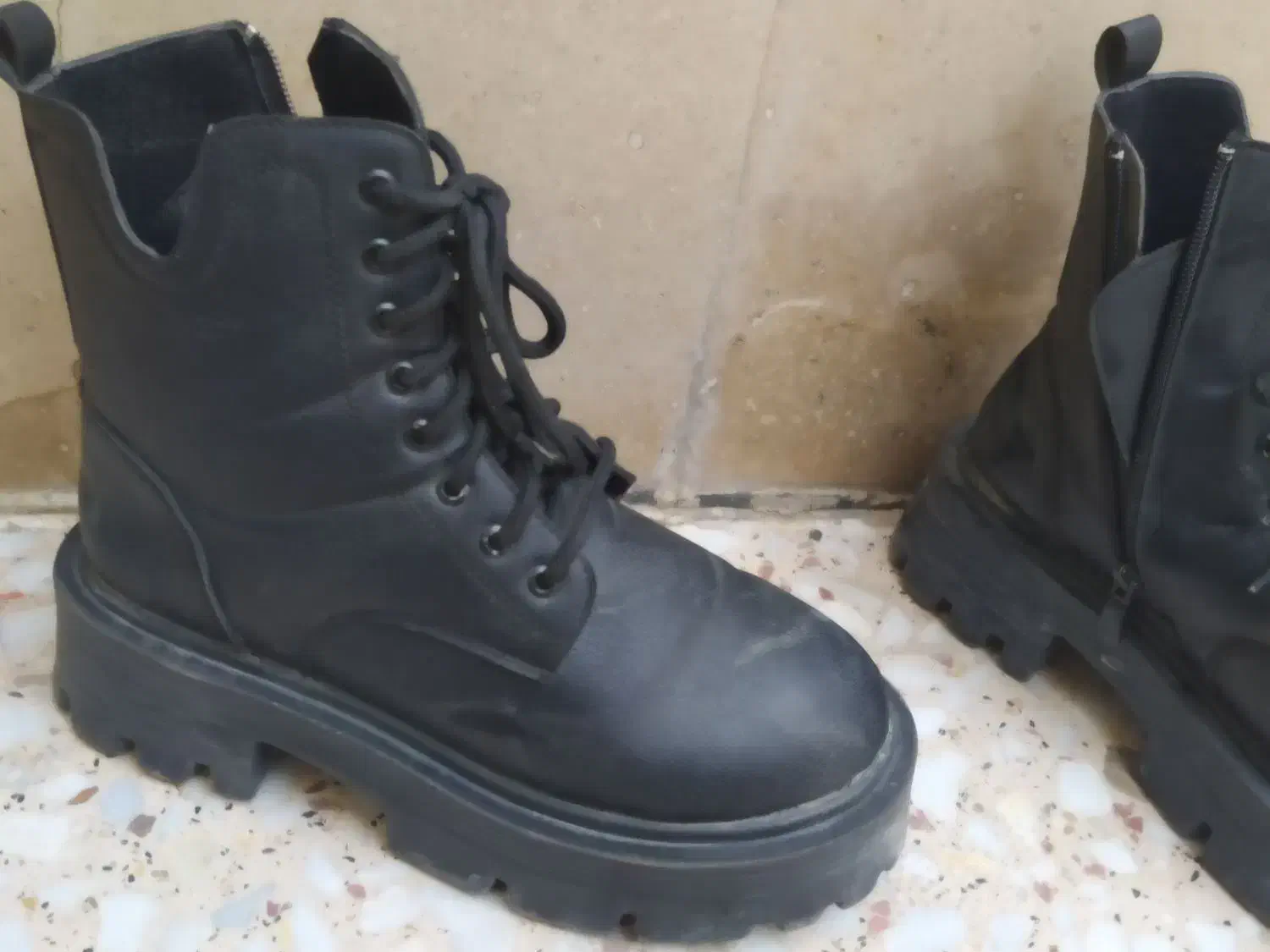 کفش زنانه و پوتین|کیف، کفش، کمربند|قم, هنرستان|دیوار