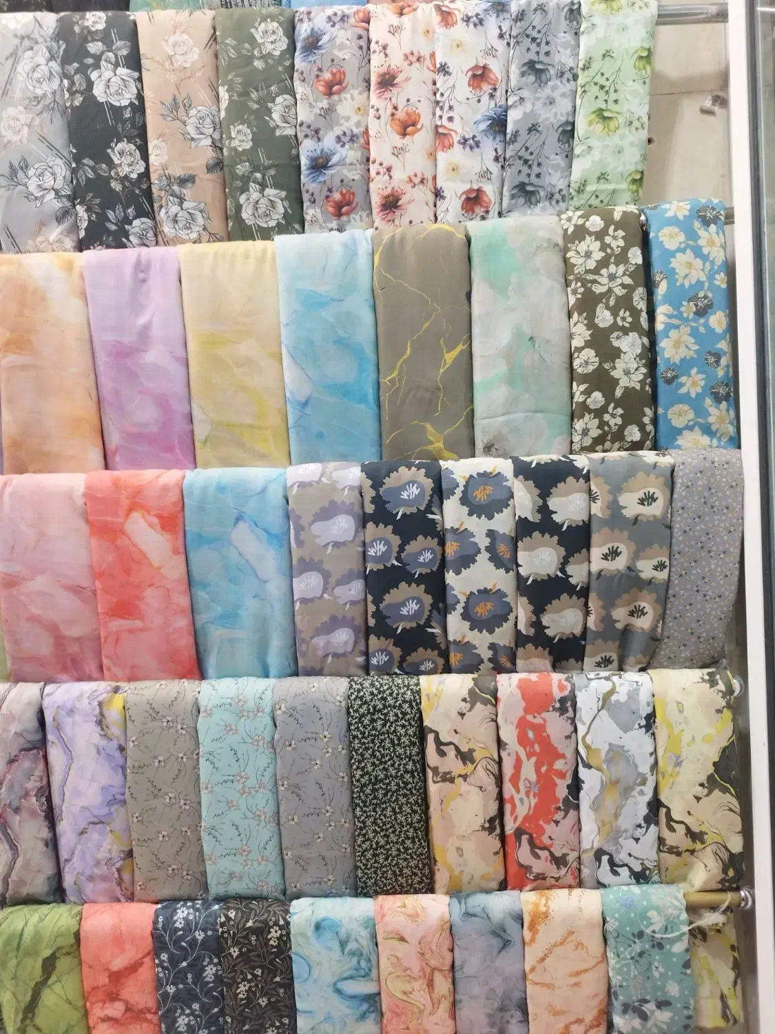 چادر رنگی|لباس|بیرجند, |دیوار