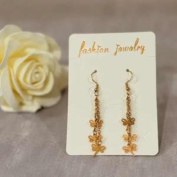 گوشواره|بدلیجات|دوگنبدان, |دیوار