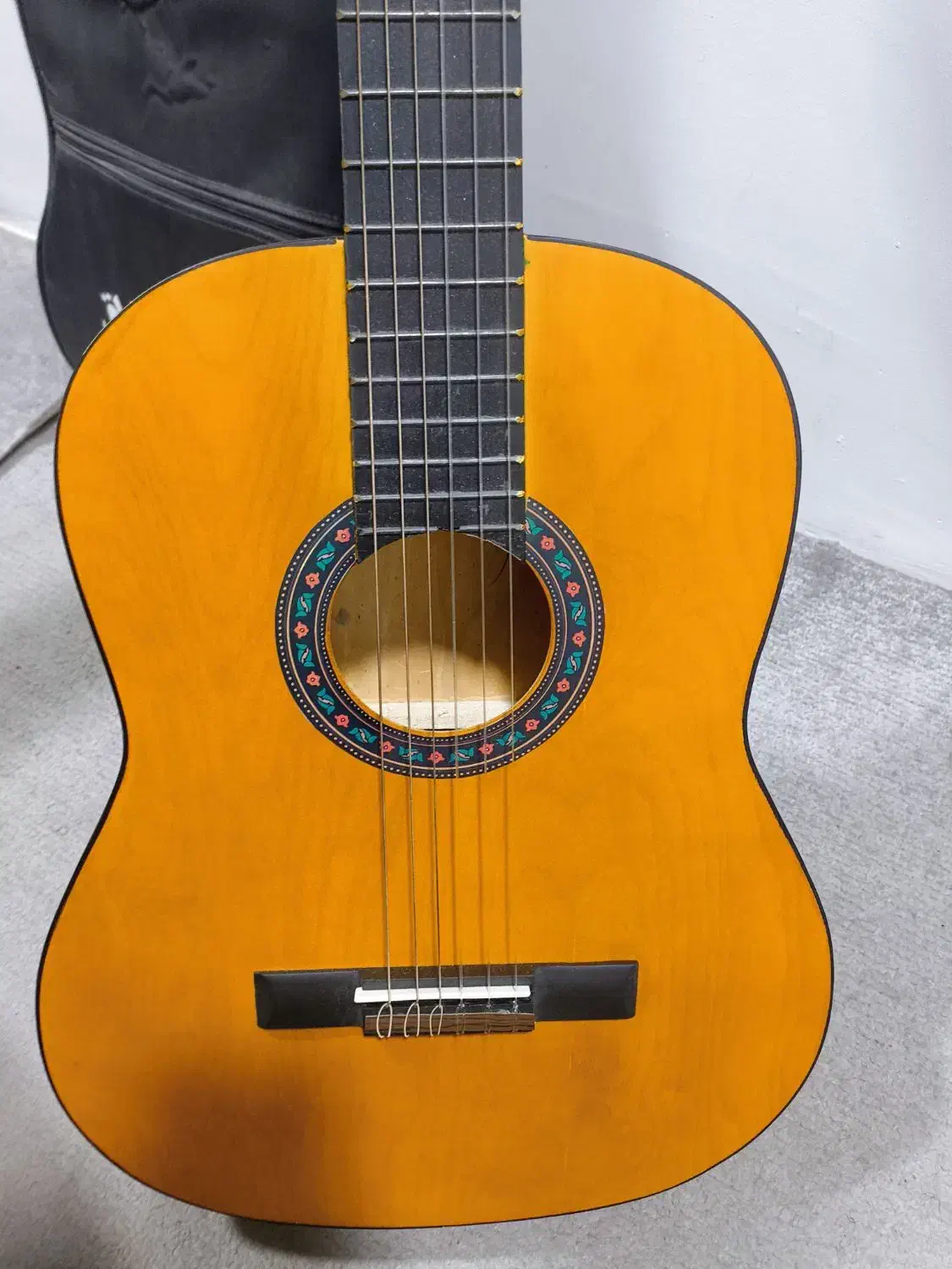 گیتار|گیتار، بیس، امپلیفایر|مبارکه, |دیوار