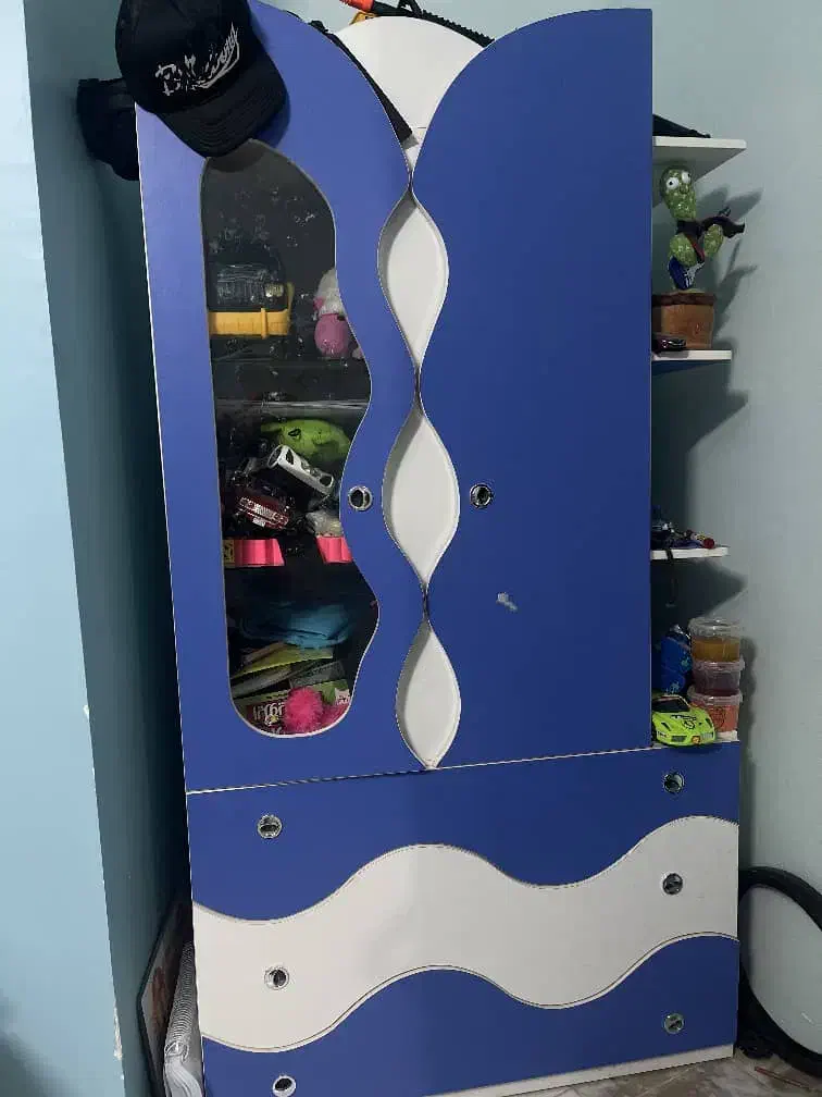 تخت وکمد|تخت و سرویس خواب|سبزوار, ولیعصر (نجار آباد)|دیوار