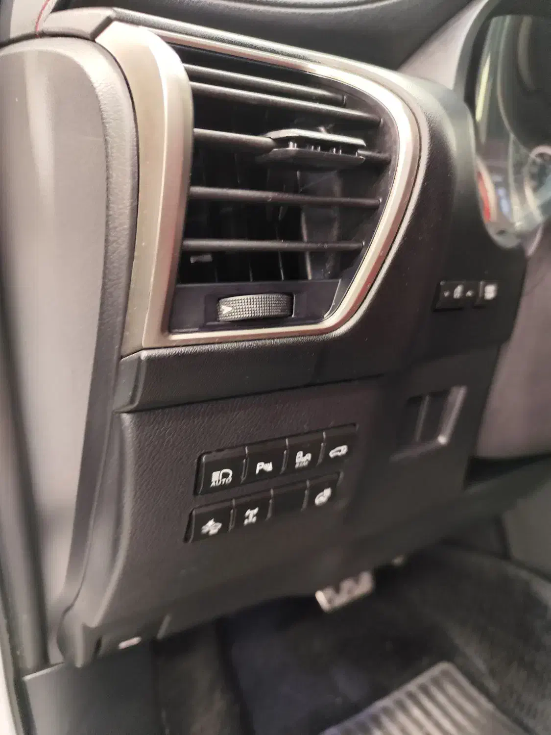 nx200مدل 2016کانادا 7کلید|خودرو سواری و وانت|تهران, آسمان|دیوار