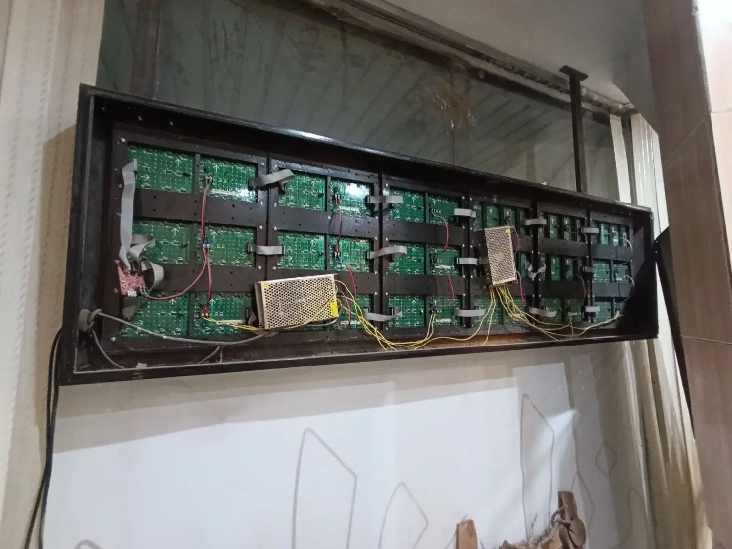 تابلو روان|فروشگاه و مغازه|قم, هفت تیر|دیوار