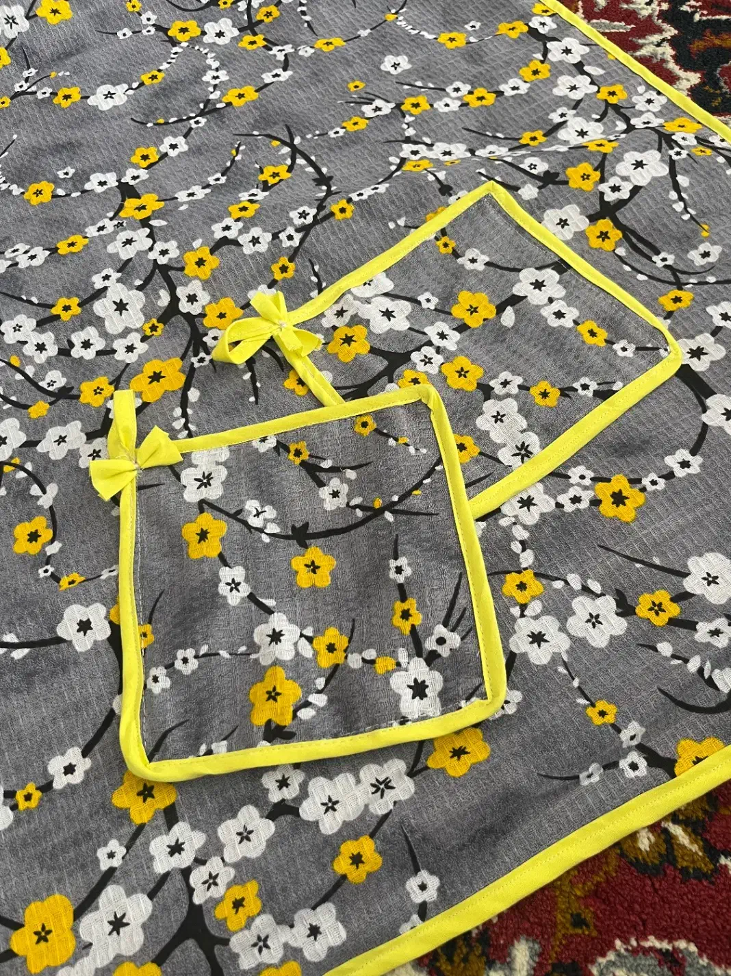 انواع سفره های پارچه ای دو رو|سفره، حوله، دستمال آشپزخانه|جنت, |دیوار