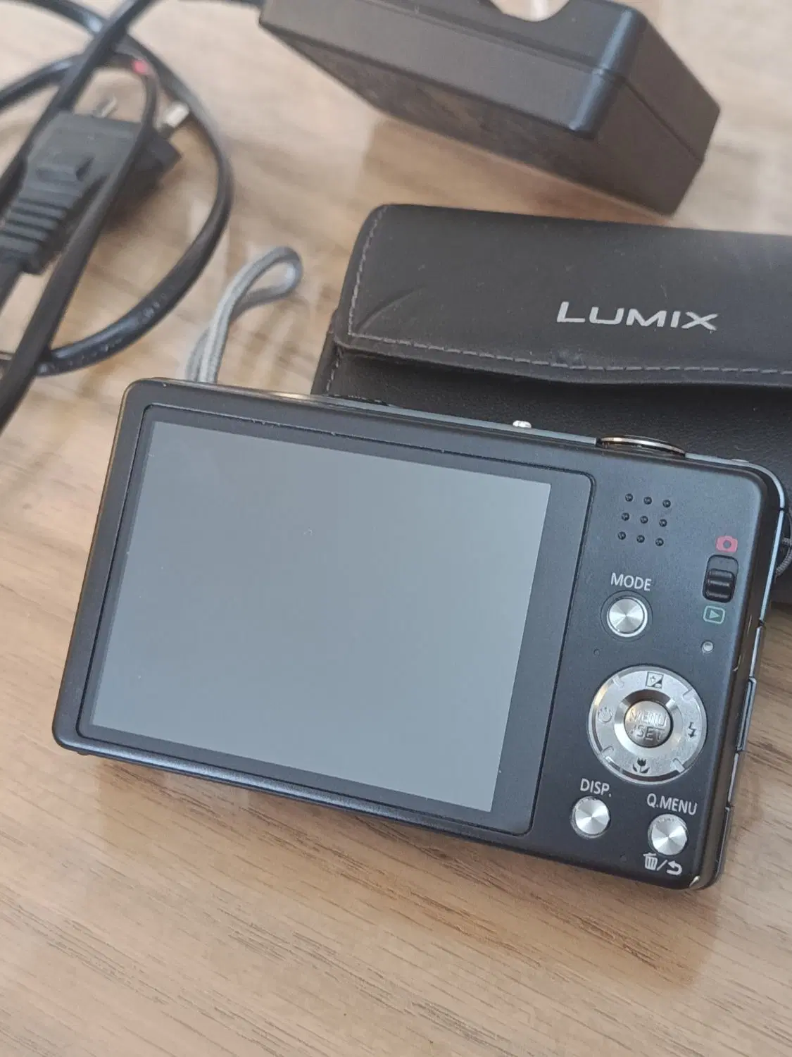 دوربین دیجیتال پاناسونیک LUMIX درحد نو با رم شارژر|دوربین عکاسی و فیلمبرداری|تهران, خلیج فارس|دیوار