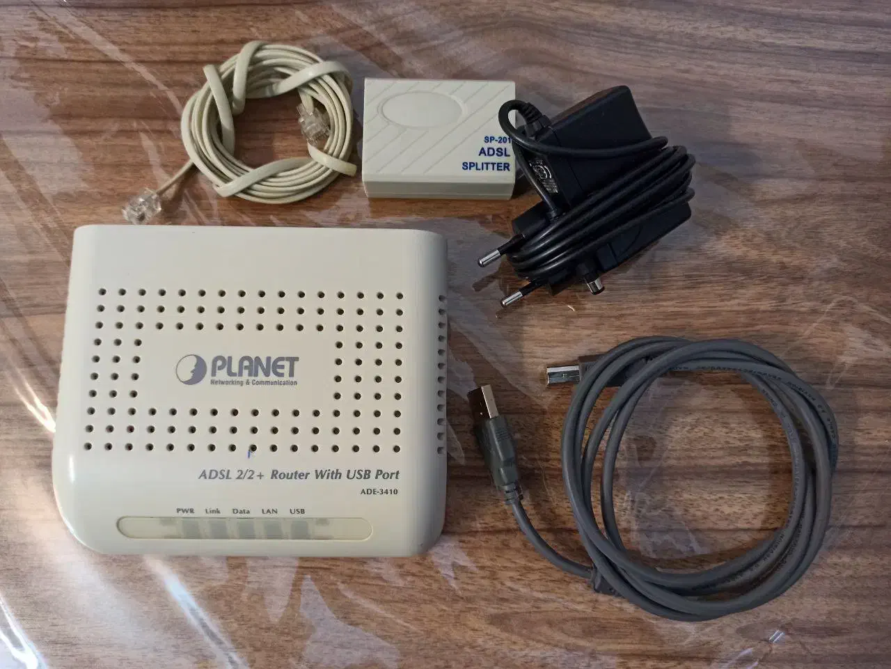 مودم adsl بدون وایفای|مودم و تجهیزات شبکه|ملایر, |دیوار