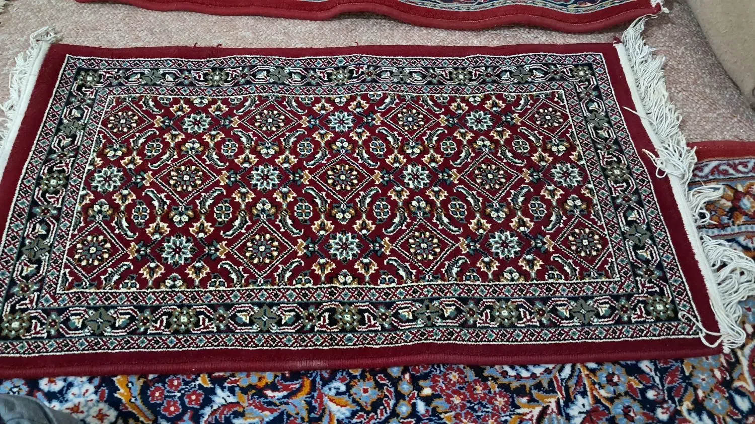 قالنچه|پادری|تهران, آهنگ|دیوار