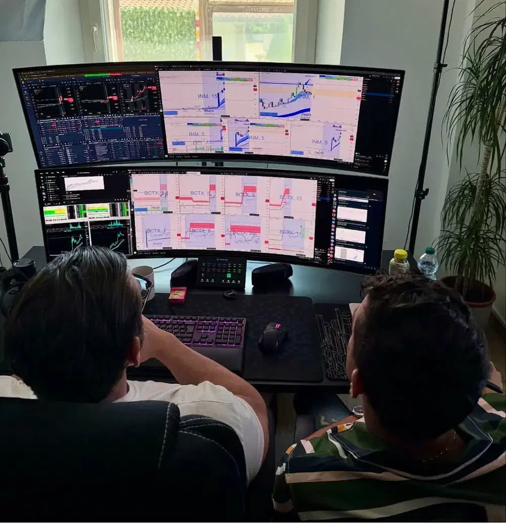 سرمایهتوحسابخودتانبین 30تا34%سوددلاریدرماه|استخدام مالی، حسابداری، حقوقی|تهران, ونک|دیوار