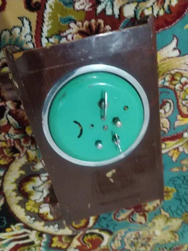 ساعت قدیمی سالم|کلکسیون اشیاء عتیقه|پیشوا, |دیوار