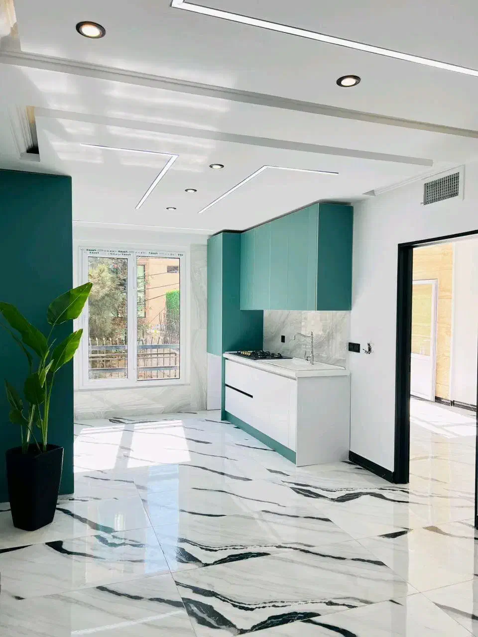 ۶۵مـتـر+ 50متـر حیـاط اخـتصـاصـی عروسـک منـطقه|فروش آپارتمان|تهران, شهرک پاسداران|دیوار