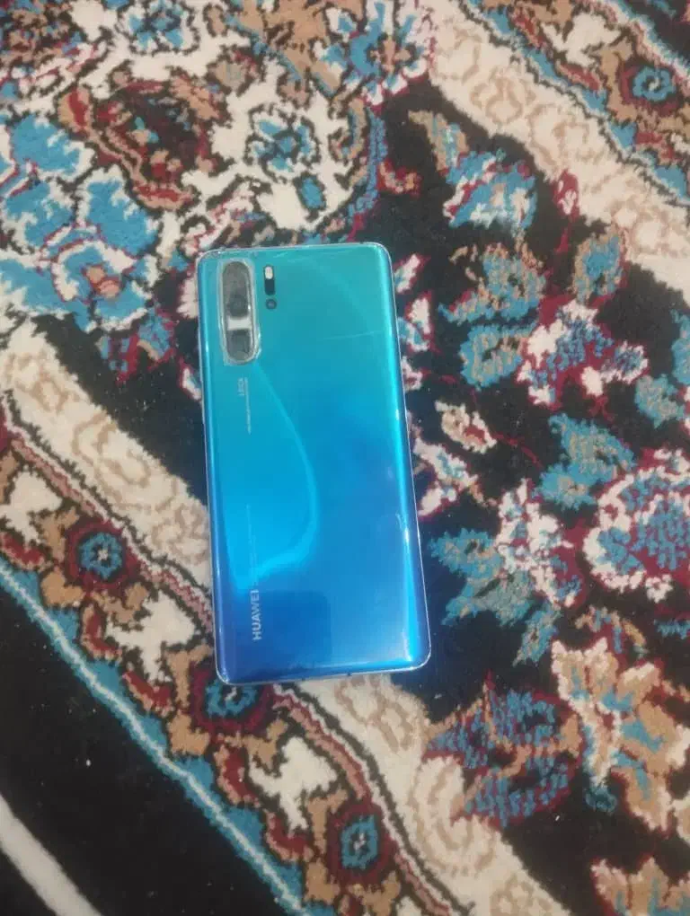 گوشی هاوایی پی 30پروحافظه ۲۵۶رم 8|موبایل|شیراز, گویم|دیوار