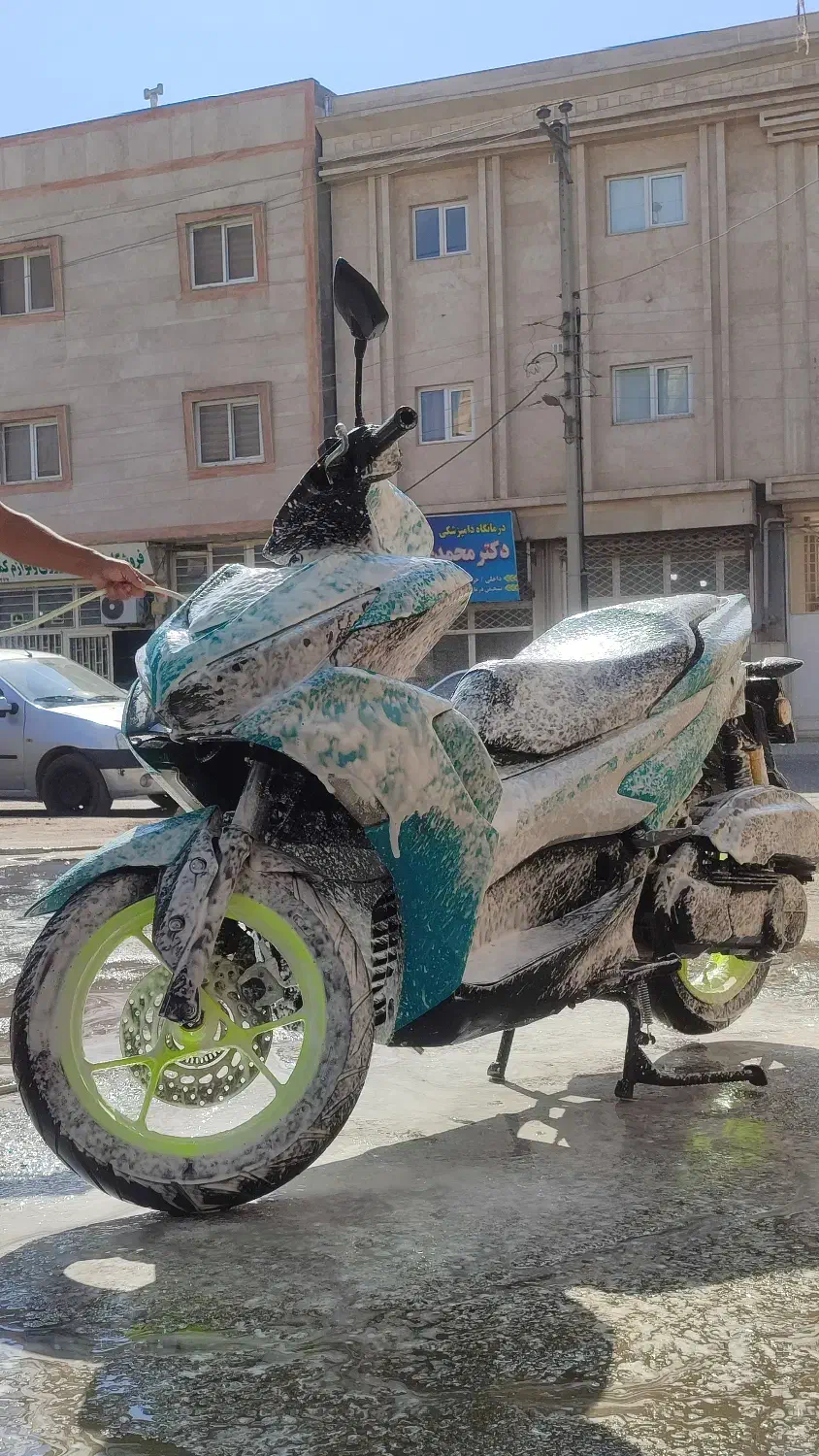 موتور کلیک آیروکس مدل 1402|موتورسیکلت|کلاله, |دیوار