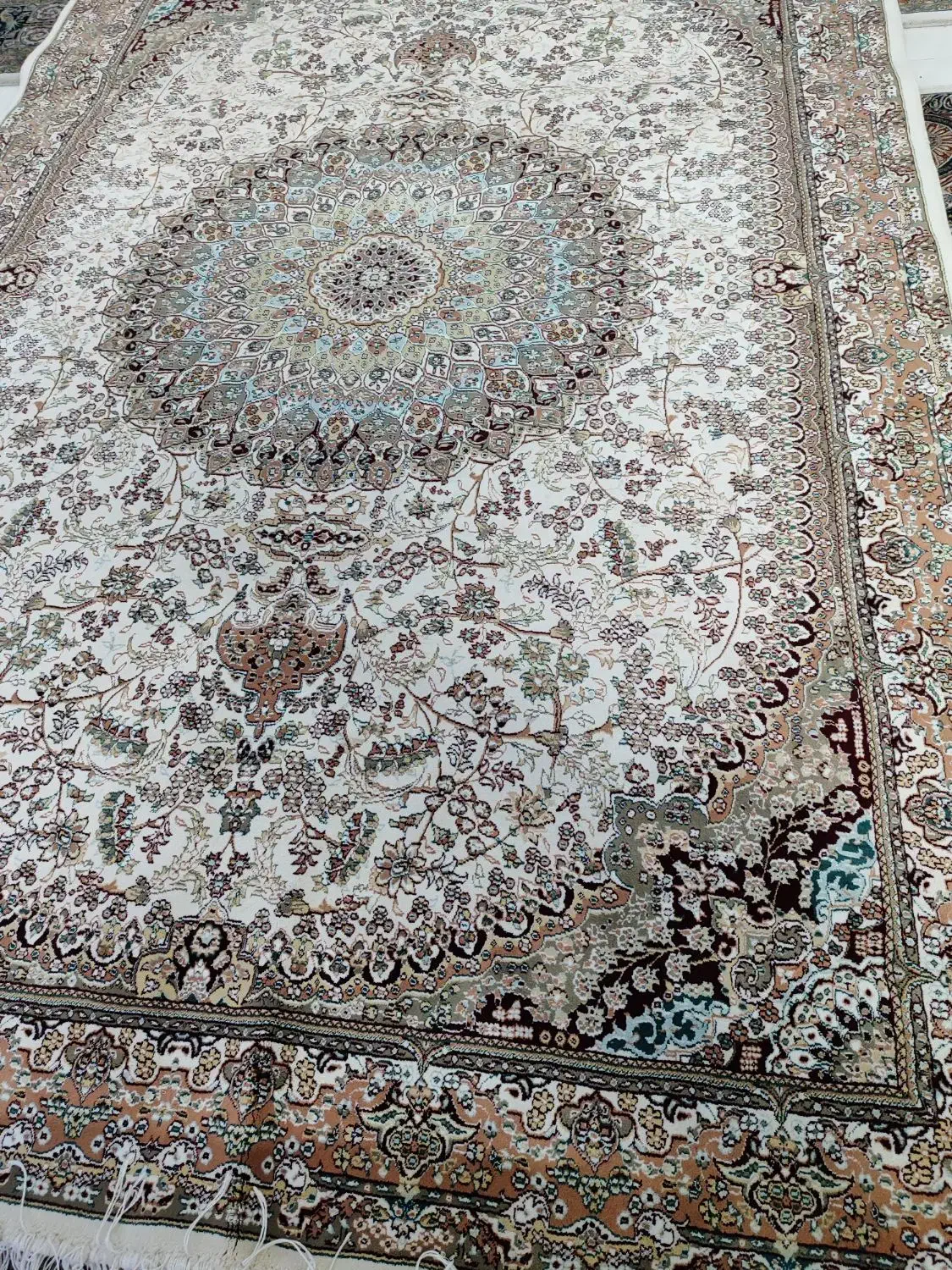 فرش 9متری و6متری ماشینی نگین مشهد|فرش|تهران, جوادیه|دیوار