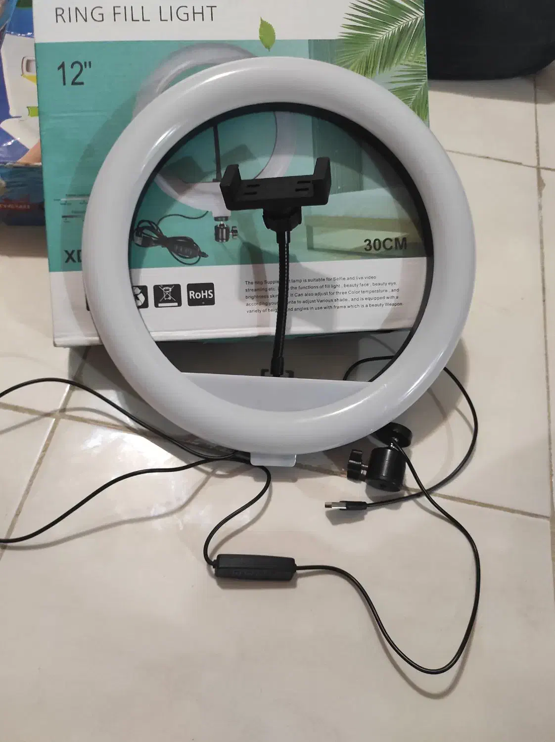 رینگ لایت عکاسی بدون پایه|دوربین عکاسی و فیلمبرداری|ایلام, |دیوار