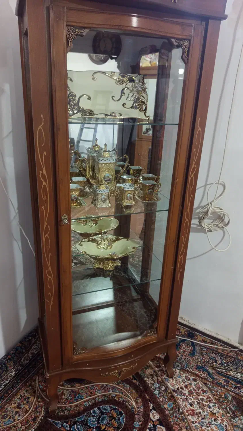 گنجه با تمام ظروف|بوفه، ویترین، کنسول|مشهد, شهرک شیرین|دیوار