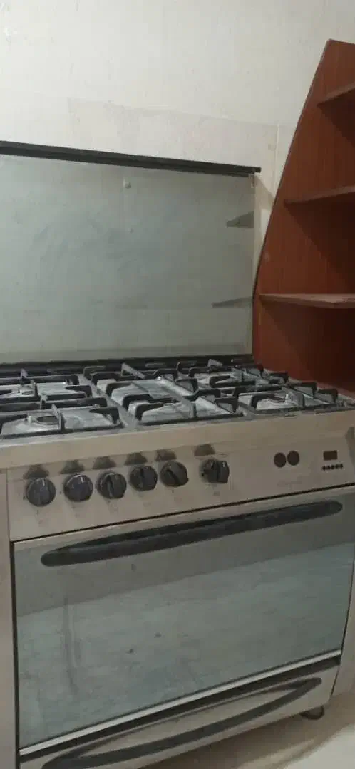 اجاق گاز ۵شعله فر دار و جوجه گردان|اجاق گاز و لوازم برقی پخت‌وپز|کرمان, |دیوار