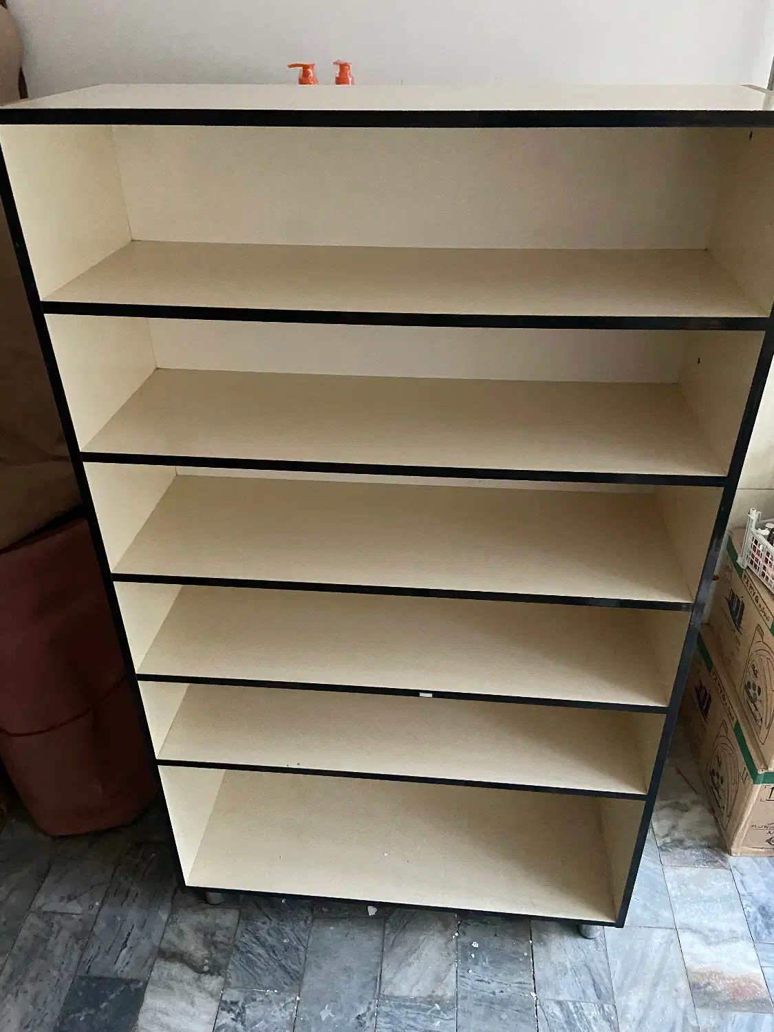 کابینت مناسب مغازه و ویترین و منزل یا کتابخانه|کتابخانه، شلف، قفسه‌های دیواری|میاندوآب, |دیوار